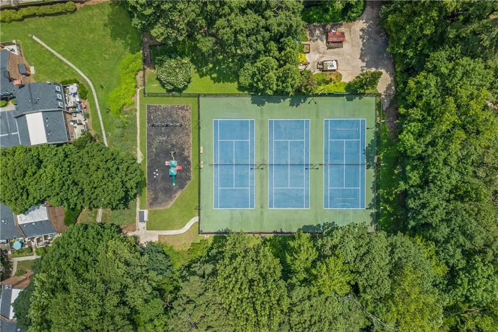 3 Market Square Place Nw, Atlanta, Georgia 30318, 2 Bedrooms Bedrooms, ,2 BathroomsBathrooms,Residential,For Sale,3 Market Square Place Nw,7612621