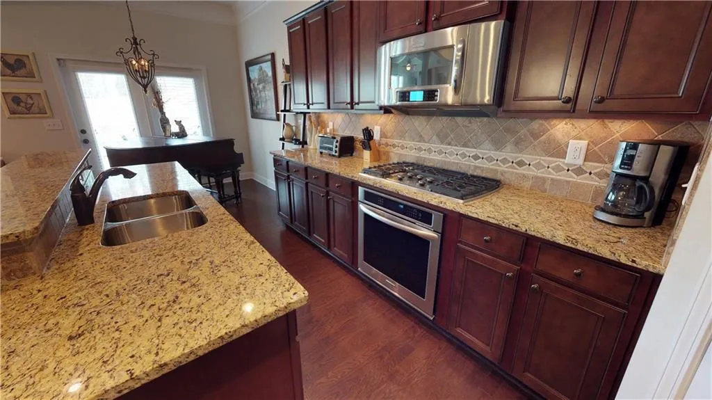 828 Northam Lane, Atlanta, Georgia 30342, 3 Bedrooms Bedrooms, ,3 BathroomsBathrooms,Residential,Sold,828 Northam Lane,5970718