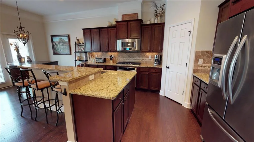 828 Northam Lane, Atlanta, Georgia 30342, 3 Bedrooms Bedrooms, ,3 BathroomsBathrooms,Residential,Sold,828 Northam Lane,5970718