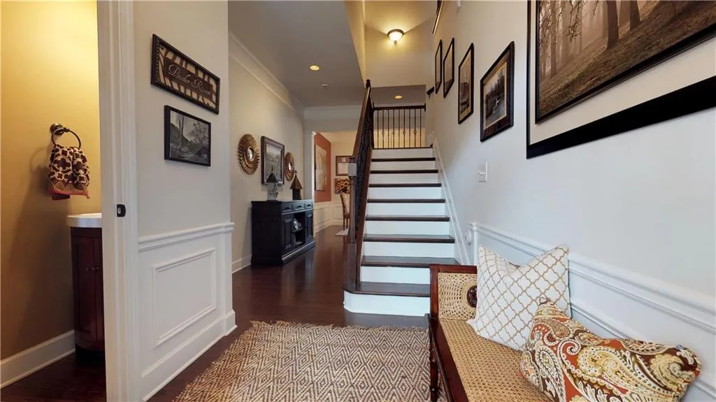 828 Northam Lane, Atlanta, Georgia 30342, 3 Bedrooms Bedrooms, ,3 BathroomsBathrooms,Residential,Sold,828 Northam Lane,5970718