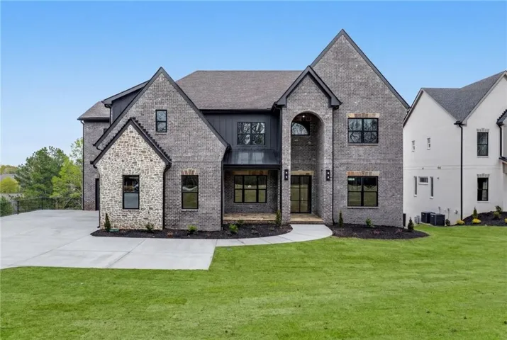 3267 N Bogan Road, Buford, Georgia 30519