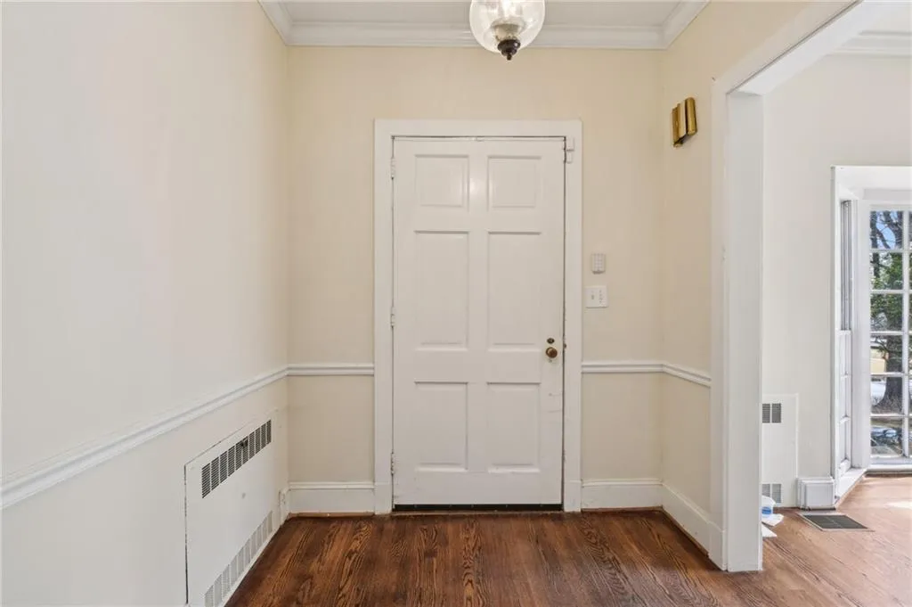 2836 Alpine Road Ne, Atlanta, Georgia 30305, 3 Bedrooms Bedrooms, ,2 BathroomsBathrooms,Residential,For Sale,2836 Alpine Road Ne,7626439