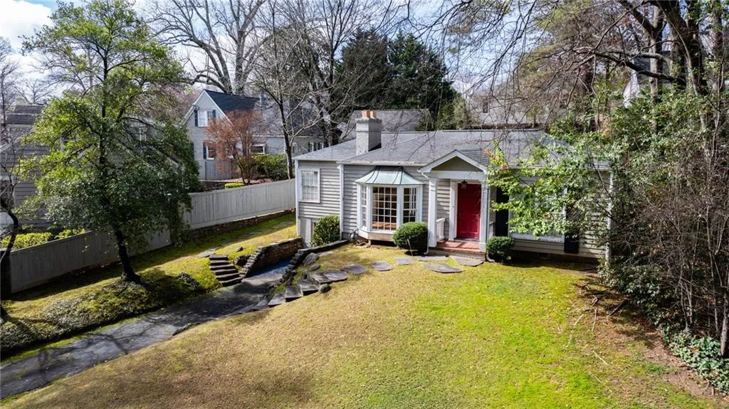 2836 Alpine Road Ne, Atlanta, Georgia 30305, 3 Bedrooms Bedrooms, ,2 BathroomsBathrooms,Residential,For Sale,2836 Alpine Road Ne,7626439