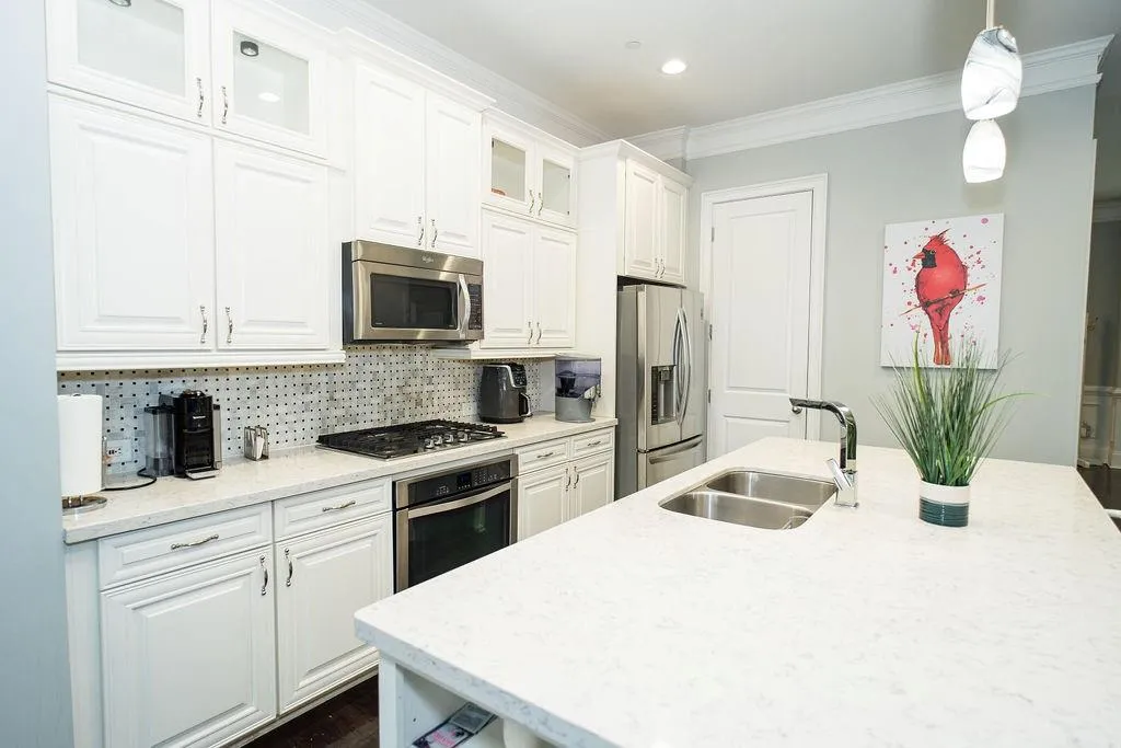 457 Alderwood Street, Sandy Springs, Georgia 30328, 3 Bedrooms Bedrooms, ,3 BathroomsBathrooms,Residential,Sold,457 Alderwood Street,7206583