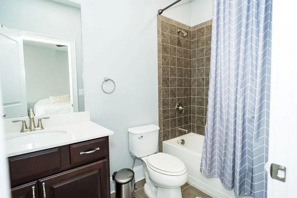 457 Alderwood Street, Sandy Springs, Georgia 30328, 3 Bedrooms Bedrooms, ,3 BathroomsBathrooms,Residential,Sold,457 Alderwood Street,7206583