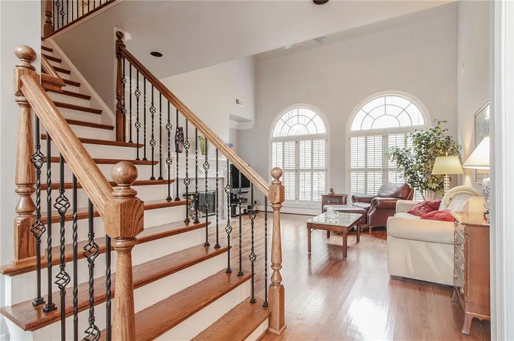 4101 Paran Pointe Drive Nw, Atlanta, Georgia 30327, 4 Bedrooms Bedrooms, ,3 BathroomsBathrooms,Residential,Sold,4101 Paran Pointe Drive Nw,5635988