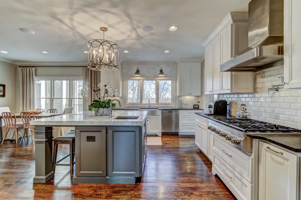 7695 Classic Way, Atlanta, Georgia 30350, 5 Bedrooms Bedrooms, ,6 BathroomsBathrooms,Residential,Sold,7695 Classic Way,5959928