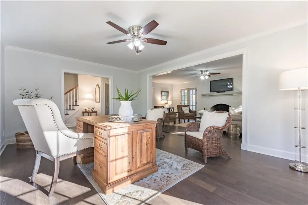 1585 Sunnybrook Farm Road, Sandy Springs, Georgia 30350, 5 Bedrooms Bedrooms, ,3 BathroomsBathrooms,Residential,Sold,1585 Sunnybrook Farm Road,6537366