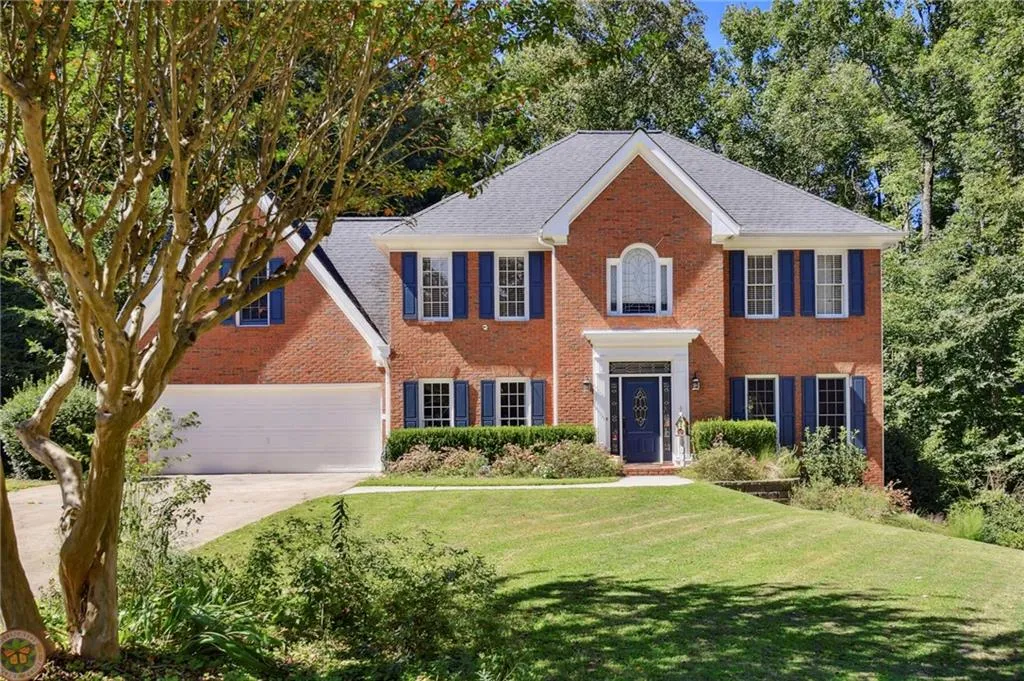 7440 Chestwick Court, Sandy Springs, Georgia 30350, 6 Bedrooms Bedrooms, ,5 BathroomsBathrooms,Residential,Sold,7440 Chestwick Court,7122021