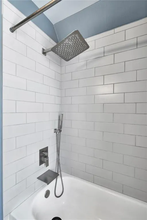 7440 Chestwick Court, Sandy Springs, Georgia 30350, 6 Bedrooms Bedrooms, ,5 BathroomsBathrooms,Residential,Sold,7440 Chestwick Court,7122021