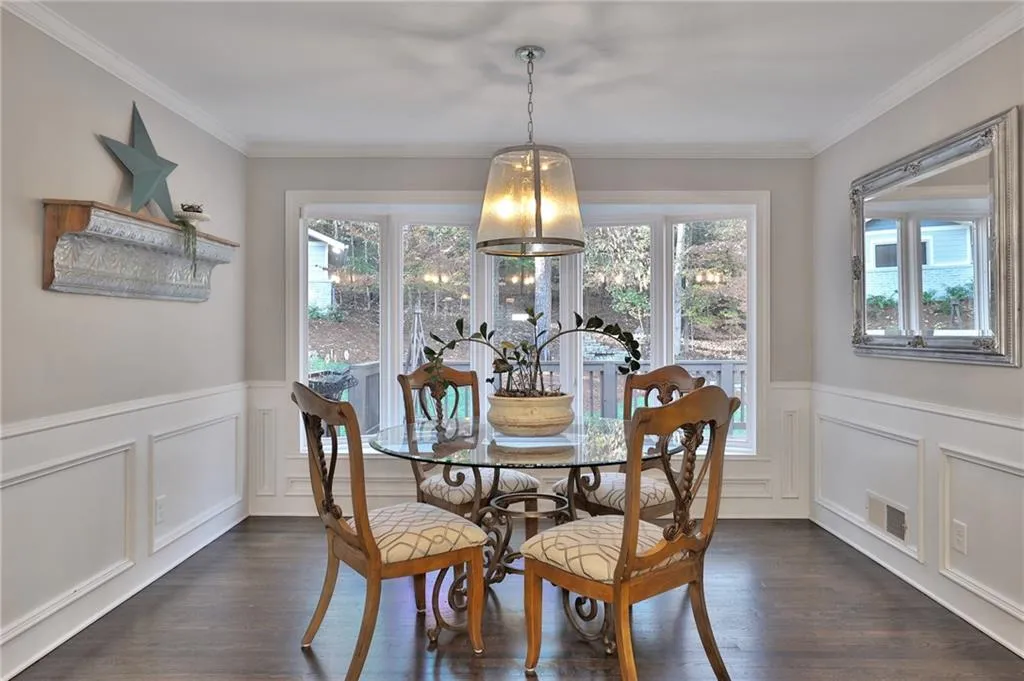 8100 Tynecastle Drive, Sandy Springs, Georgia 30350, 5 Bedrooms Bedrooms, ,3 BathroomsBathrooms,Residential,Sold,8100 Tynecastle Drive,6805565