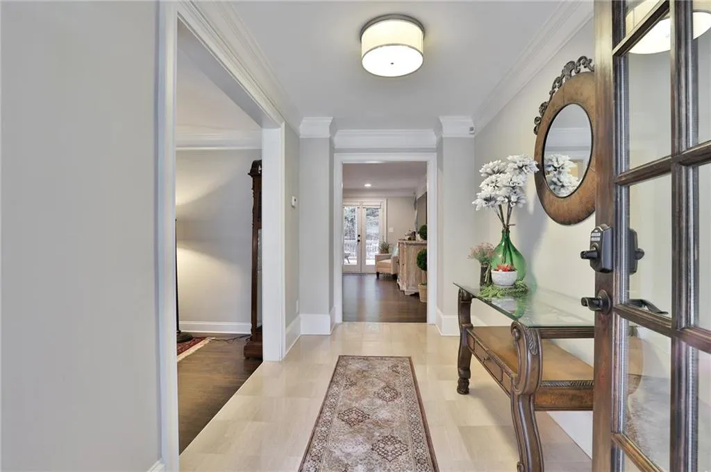 8100 Tynecastle Drive, Sandy Springs, Georgia 30350, 5 Bedrooms Bedrooms, ,3 BathroomsBathrooms,Residential,Sold,8100 Tynecastle Drive,6805565