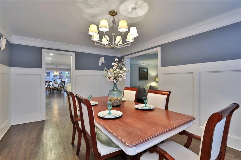 8100 Tynecastle Drive, Sandy Springs, Georgia 30350, 5 Bedrooms Bedrooms, ,3 BathroomsBathrooms,Residential,Sold,8100 Tynecastle Drive,6805565