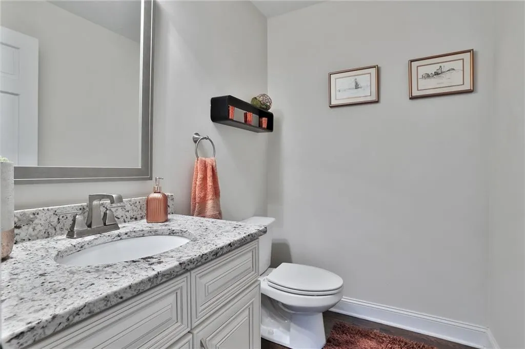 8100 Tynecastle Drive, Sandy Springs, Georgia 30350, 5 Bedrooms Bedrooms, ,3 BathroomsBathrooms,Residential,Sold,8100 Tynecastle Drive,6805565