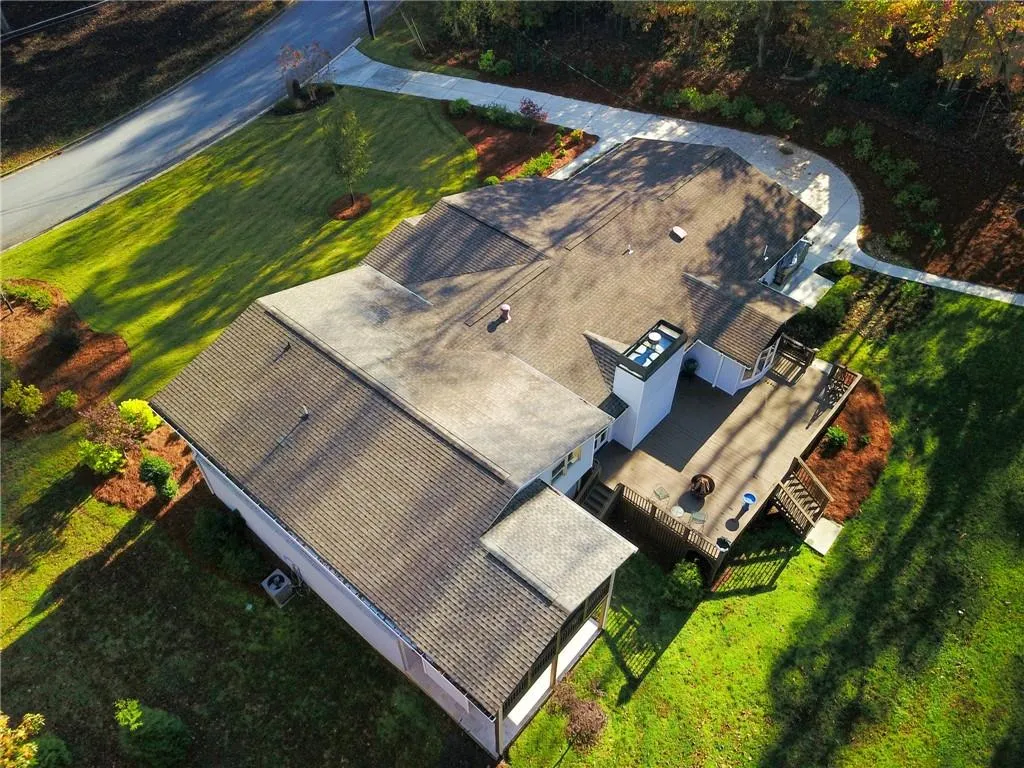 8100 Tynecastle Drive, Sandy Springs, Georgia 30350, 5 Bedrooms Bedrooms, ,3 BathroomsBathrooms,Residential,Sold,8100 Tynecastle Drive,6805565
