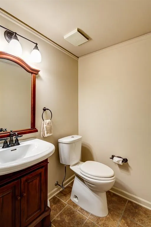 7435 Crompton Court N, Sandy Springs, Georgia 30350, 5 Bedrooms Bedrooms, ,4 BathroomsBathrooms,Residential,Sold,7435 Crompton Court N,5576073