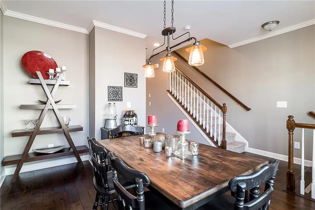 7555 Highland Bluff, Sandy Springs, Georgia 30328, 3 Bedrooms Bedrooms, ,3 BathroomsBathrooms,Residential,Sold,7555 Highland Bluff,5939793 7555 Highland Bluff, Sandy Springs, Georgia 30328, 3 Bedrooms Bedrooms, ,3 BathroomsBathrooms,Residential,Sold,7555 Highland Bluff,5939793