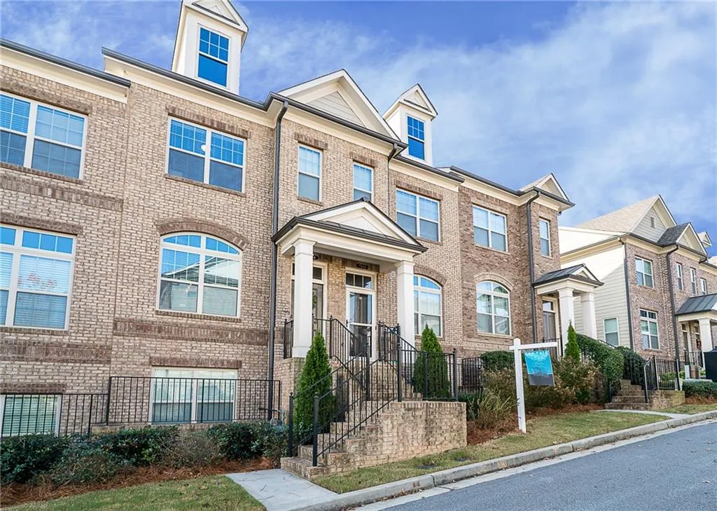 7555 Highland Bluff, Sandy Springs, Georgia 30328, 3 Bedrooms Bedrooms, ,3 BathroomsBathrooms,Residential,Sold,7555 Highland Bluff,5939793 7555 Highland Bluff, Sandy Springs, Georgia 30328, 3 Bedrooms Bedrooms, ,3 BathroomsBathrooms,Residential,Sold,7555 Highland Bluff,5939793