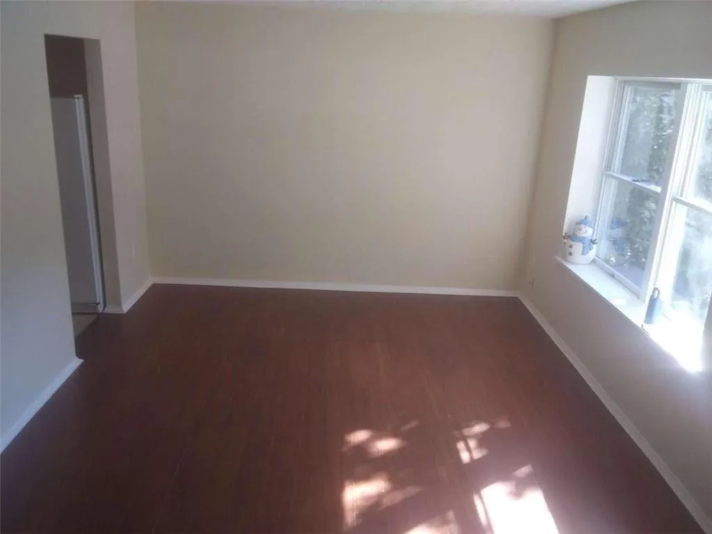 8833 Applegate Lane, Sandy Springs, Georgia 30350, 2 Bedrooms Bedrooms, ,2 BathroomsBathrooms,Residential,Sold,8833 Applegate Lane,6797634