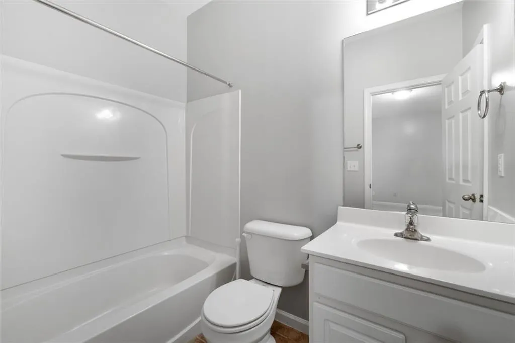 687 Coligny Court, Atlanta, Georgia 30350, 3 Bedrooms Bedrooms, ,3 BathroomsBathrooms,Residential,For Sale,687 Coligny Court,7669676