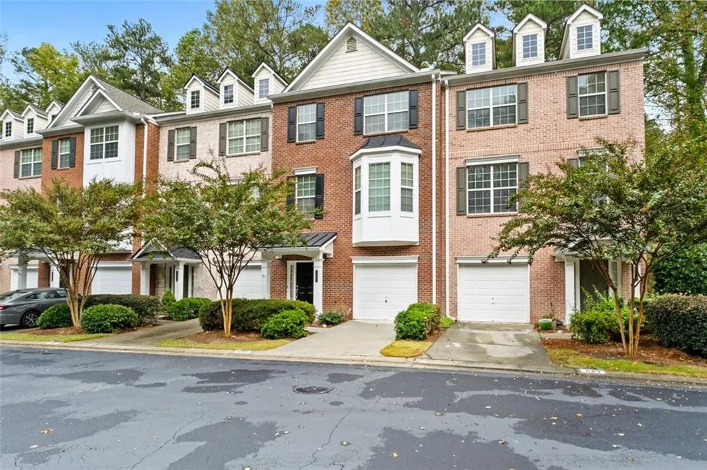687 Coligny Court, Atlanta, Georgia 30350, 3 Bedrooms Bedrooms, ,3 BathroomsBathrooms,Residential,For Sale,687 Coligny Court,7669676