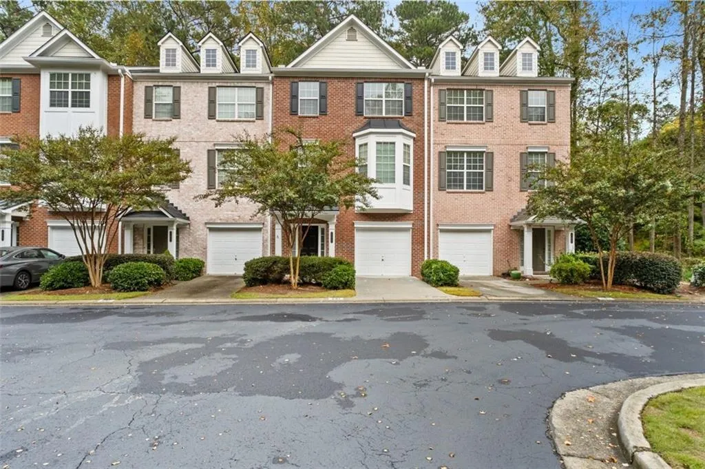 687 Coligny Court, Atlanta, Georgia 30350, 3 Bedrooms Bedrooms, ,3 BathroomsBathrooms,Residential,For Sale,687 Coligny Court,7669676