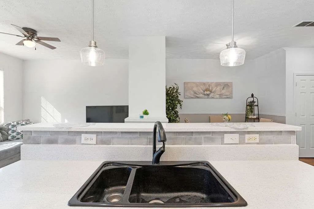 1688 Jackson Square, Atlanta, Georgia 30318, 3 Bedrooms Bedrooms, ,2 BathroomsBathrooms,Residential,For Sale,1688 Jackson Square,7648967