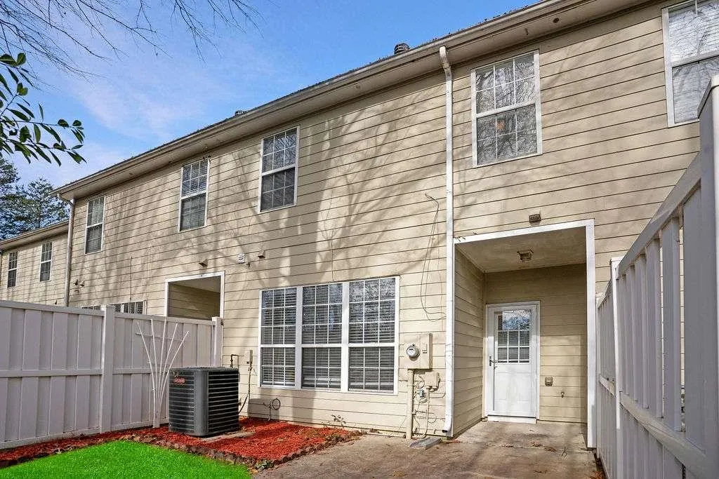 1688 Jackson Square, Atlanta, Georgia 30318, 3 Bedrooms Bedrooms, ,2 BathroomsBathrooms,Residential,For Sale,1688 Jackson Square,7648967