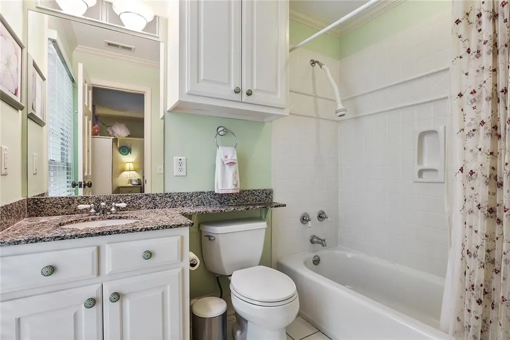 5265 Mount Vernon Parkway, Atlanta, Georgia 30327, 4 Bedrooms Bedrooms, ,4 BathroomsBathrooms,Residential,Sold,5265 Mount Vernon Parkway,5838252