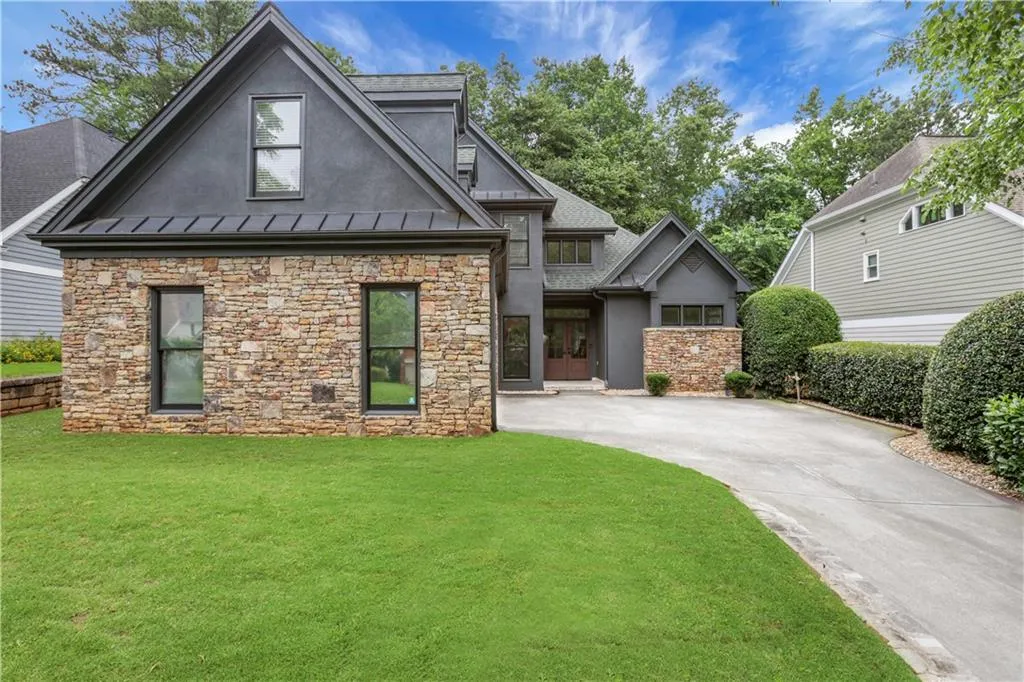 2255 Lenox Ridge Court Ne, Atlanta, Georgia 30319, 4 Bedrooms Bedrooms, ,2 BathroomsBathrooms,Residential,Sold,2255 Lenox Ridge Court Ne,7584998
