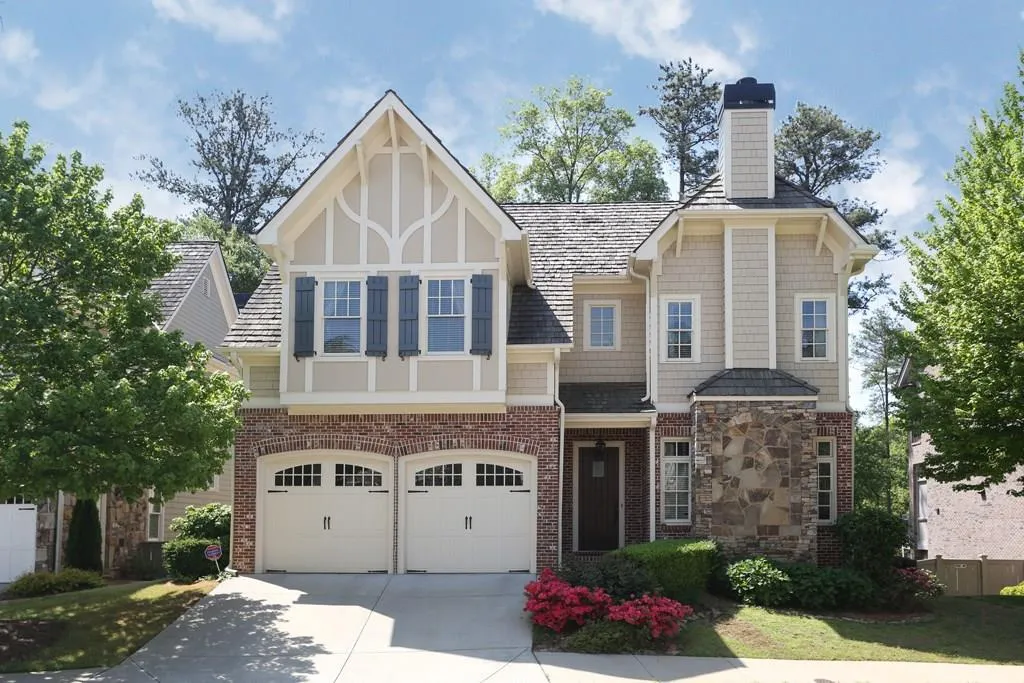 6340 Cotswold Lane, Sandy Springs, Georgia 30328, 6 Bedrooms Bedrooms, ,5 BathroomsBathrooms,Residential,Sold,6340 Cotswold Lane,5680152