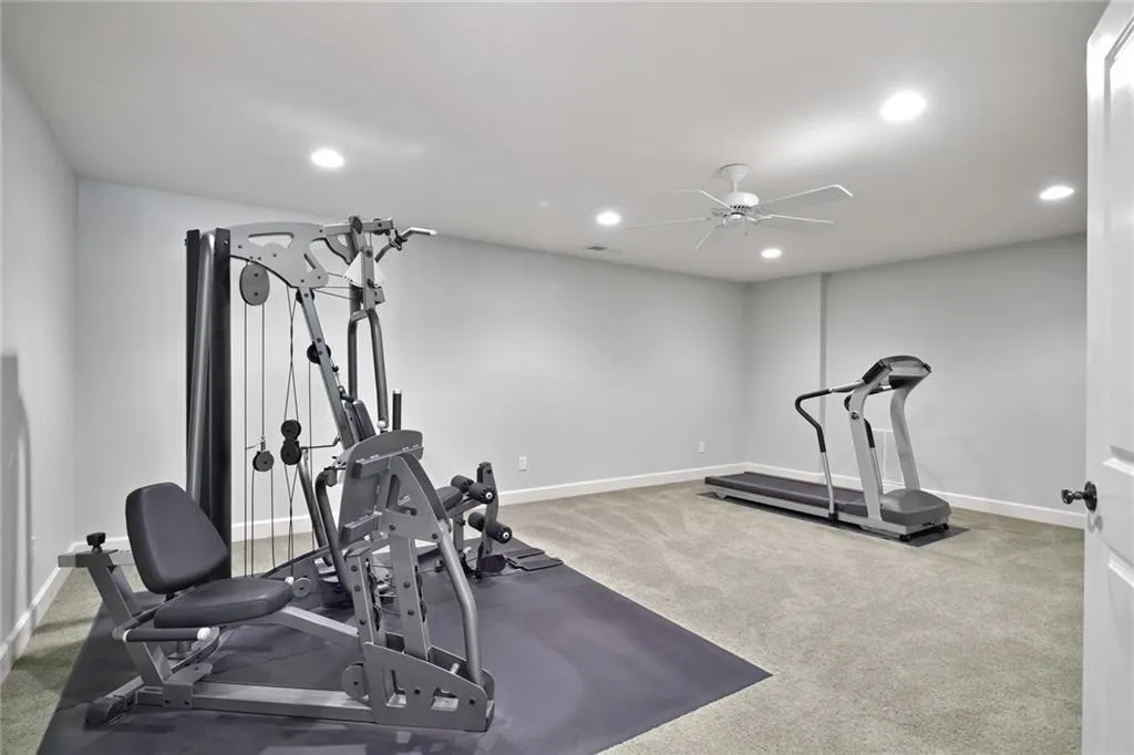 311 Londonberry Road, Sandy Springs, Georgia 30327, 6 Bedrooms Bedrooms, ,6 BathroomsBathrooms,Residential,Sold,311 Londonberry Road,6789999