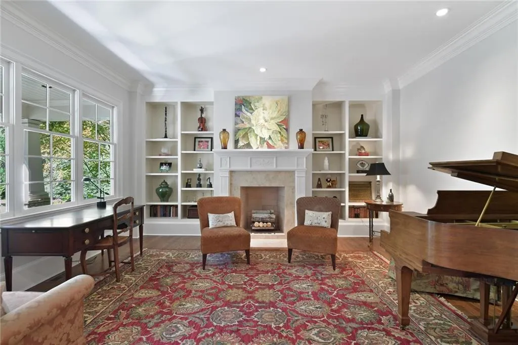 311 Londonberry Road, Sandy Springs, Georgia 30327, 6 Bedrooms Bedrooms, ,6 BathroomsBathrooms,Residential,Sold,311 Londonberry Road,6789999