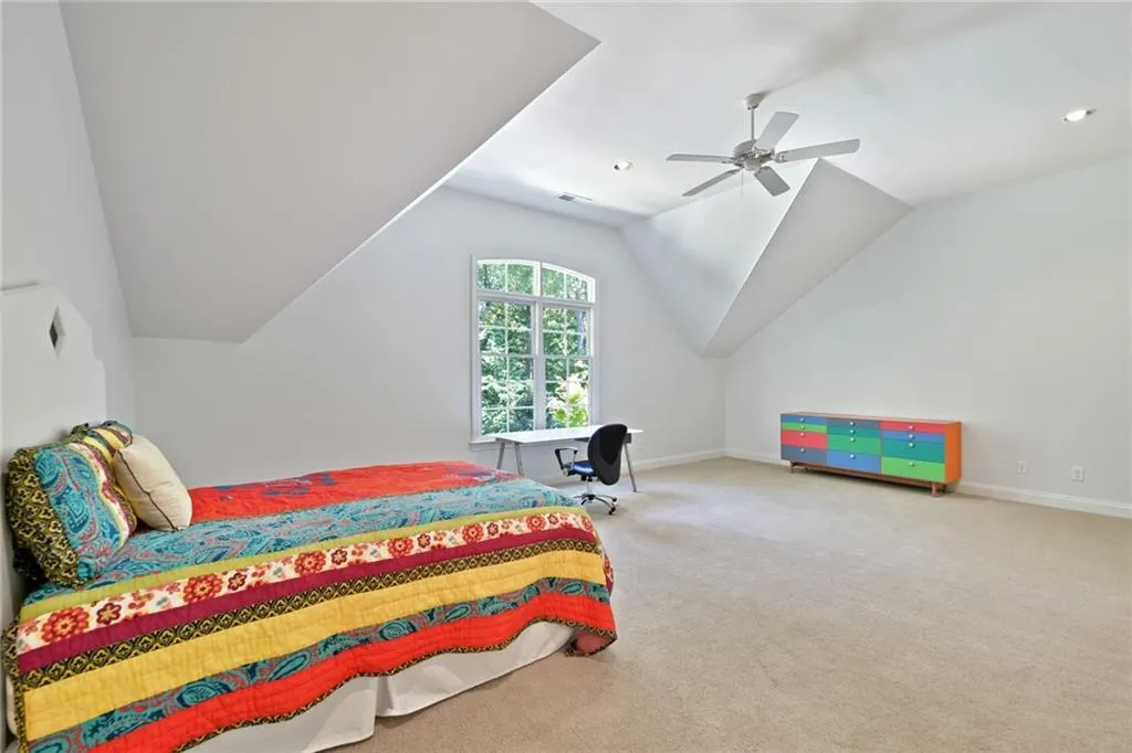 311 Londonberry Road, Sandy Springs, Georgia 30327, 6 Bedrooms Bedrooms, ,6 BathroomsBathrooms,Residential,Sold,311 Londonberry Road,6789999