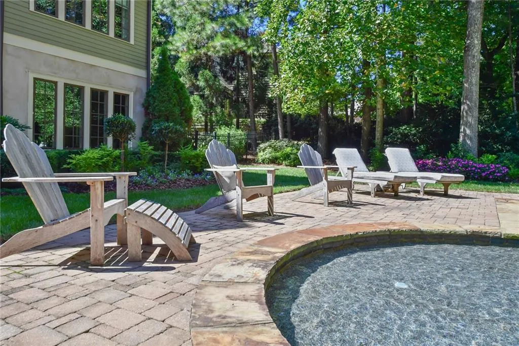 311 Londonberry Road, Sandy Springs, Georgia 30327, 6 Bedrooms Bedrooms, ,6 BathroomsBathrooms,Residential,Sold,311 Londonberry Road,6789999