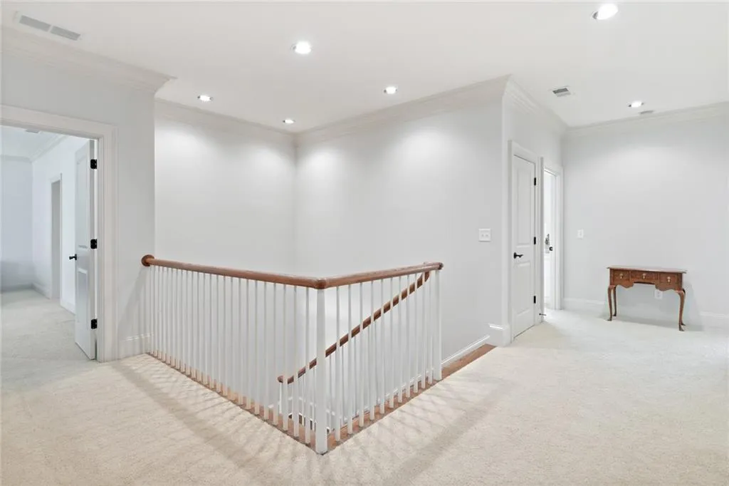 311 Londonberry Road, Sandy Springs, Georgia 30327, 6 Bedrooms Bedrooms, ,6 BathroomsBathrooms,Residential,Sold,311 Londonberry Road,6789999