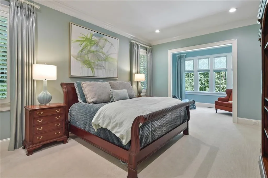 311 Londonberry Road, Sandy Springs, Georgia 30327, 6 Bedrooms Bedrooms, ,6 BathroomsBathrooms,Residential,Sold,311 Londonberry Road,6789999