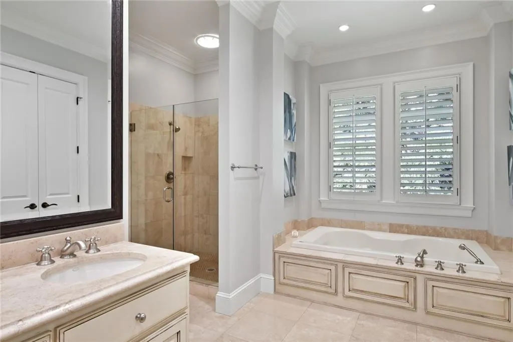 311 Londonberry Road, Sandy Springs, Georgia 30327, 6 Bedrooms Bedrooms, ,6 BathroomsBathrooms,Residential,Sold,311 Londonberry Road,6789999