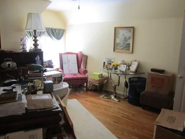 8995 Carroll Manor Drive, Sandy Springs, Georgia 30350, 3 Bedrooms Bedrooms, ,2 BathroomsBathrooms,Residential,Sold,8995 Carroll Manor Drive,5879556