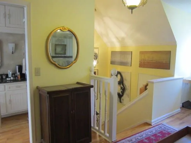 8995 Carroll Manor Drive, Sandy Springs, Georgia 30350, 3 Bedrooms Bedrooms, ,2 BathroomsBathrooms,Residential,Sold,8995 Carroll Manor Drive,5879556