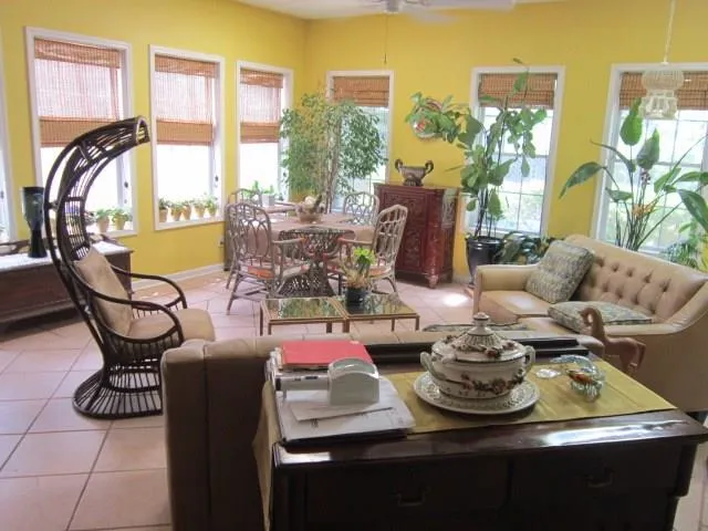 8995 Carroll Manor Drive, Sandy Springs, Georgia 30350, 3 Bedrooms Bedrooms, ,2 BathroomsBathrooms,Residential,Sold,8995 Carroll Manor Drive,5879556