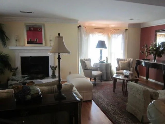 8995 Carroll Manor Drive, Sandy Springs, Georgia 30350, 3 Bedrooms Bedrooms, ,2 BathroomsBathrooms,Residential,Sold,8995 Carroll Manor Drive,5879556