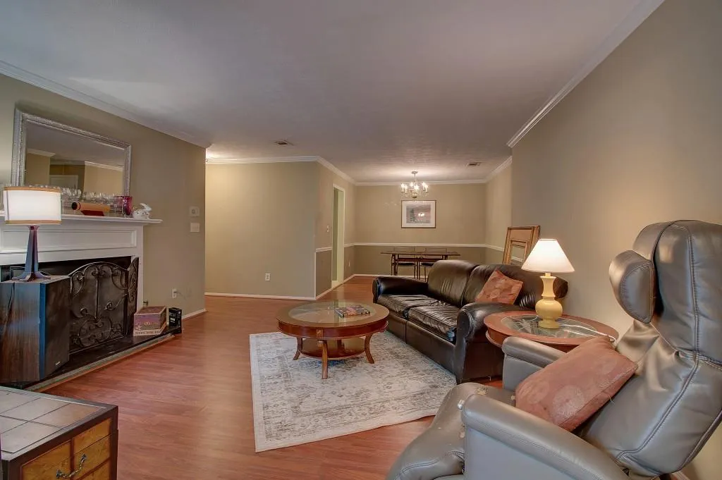 505 Vicksburg Place Unit 505, Sandy Springs, Georgia 30350, 3 Bedrooms Bedrooms, ,2 BathroomsBathrooms,Residential,Sold,505 Vicksburg Place Unit 505,5819625