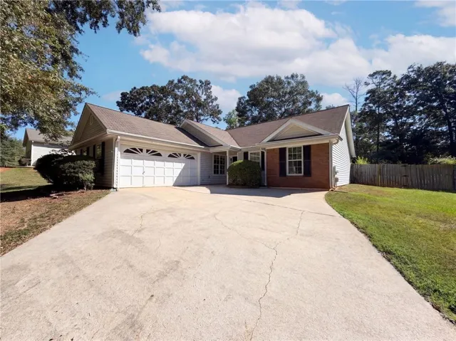 105 Nanci Court, Stockbridge, Georgia 30281