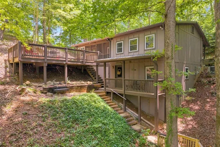 185 Pope Dickson Lane, Clarkesville, Georgia 30523