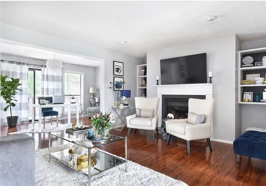 102 Woodcliff Drive Unit 102, Sandy Springs, Georgia 30350, 2 Bedrooms Bedrooms, ,2 BathroomsBathrooms,Residential,Sold,102 Woodcliff Drive Unit 102,7156837