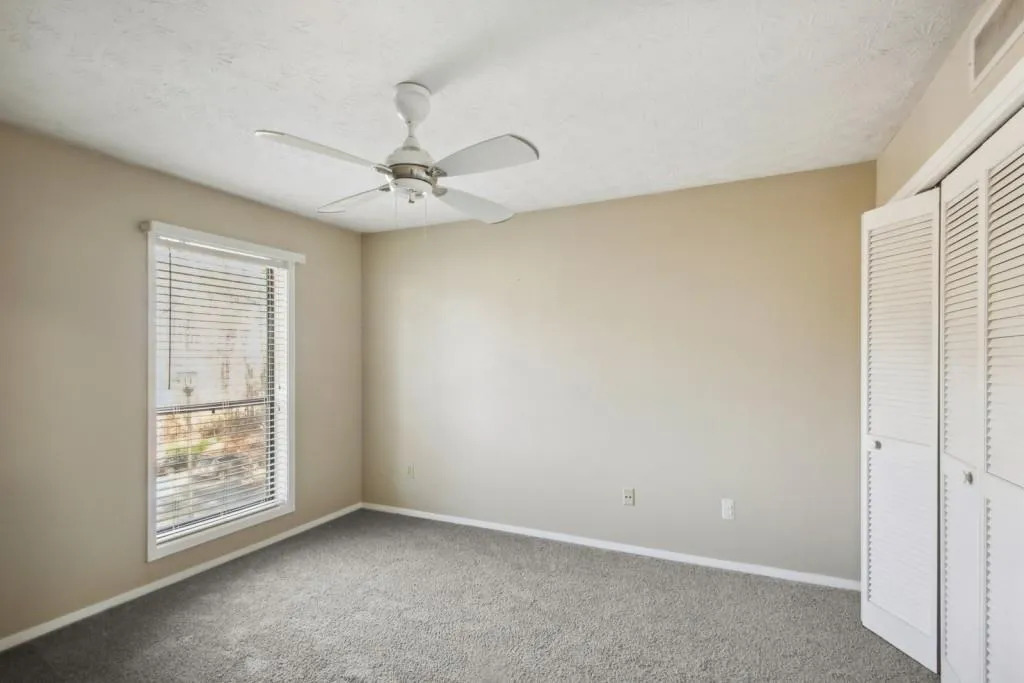 102 Woodcliff Drive Unit 102, Sandy Springs, Georgia 30350, 2 Bedrooms Bedrooms, ,2 BathroomsBathrooms,Residential,Sold,102 Woodcliff Drive Unit 102,7156837