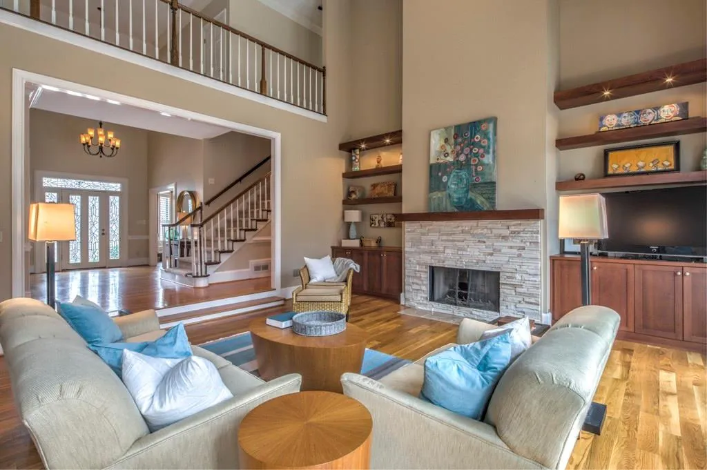 9 Wildwood Valley, Sandy Springs, Georgia 30350, 5 Bedrooms Bedrooms, ,4 BathroomsBathrooms,Residential,Sold,9 Wildwood Valley,5683271