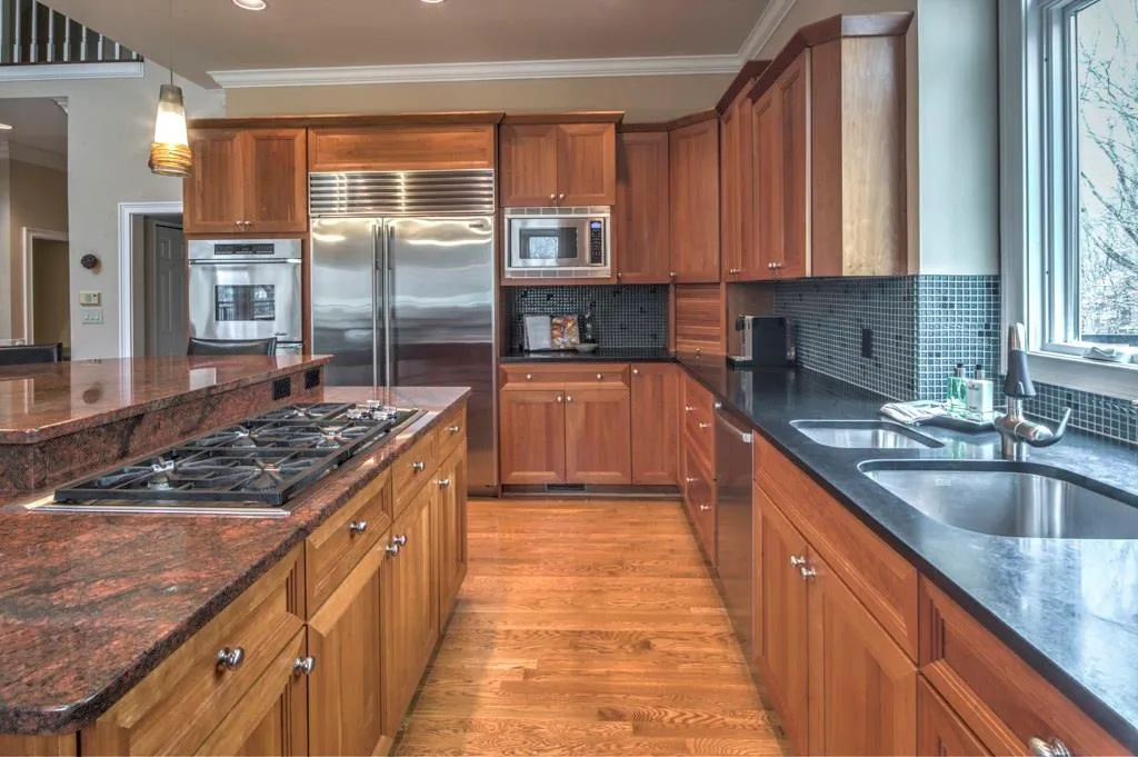 9 Wildwood Valley, Sandy Springs, Georgia 30350, 5 Bedrooms Bedrooms, ,4 BathroomsBathrooms,Residential,Sold,9 Wildwood Valley,5683271