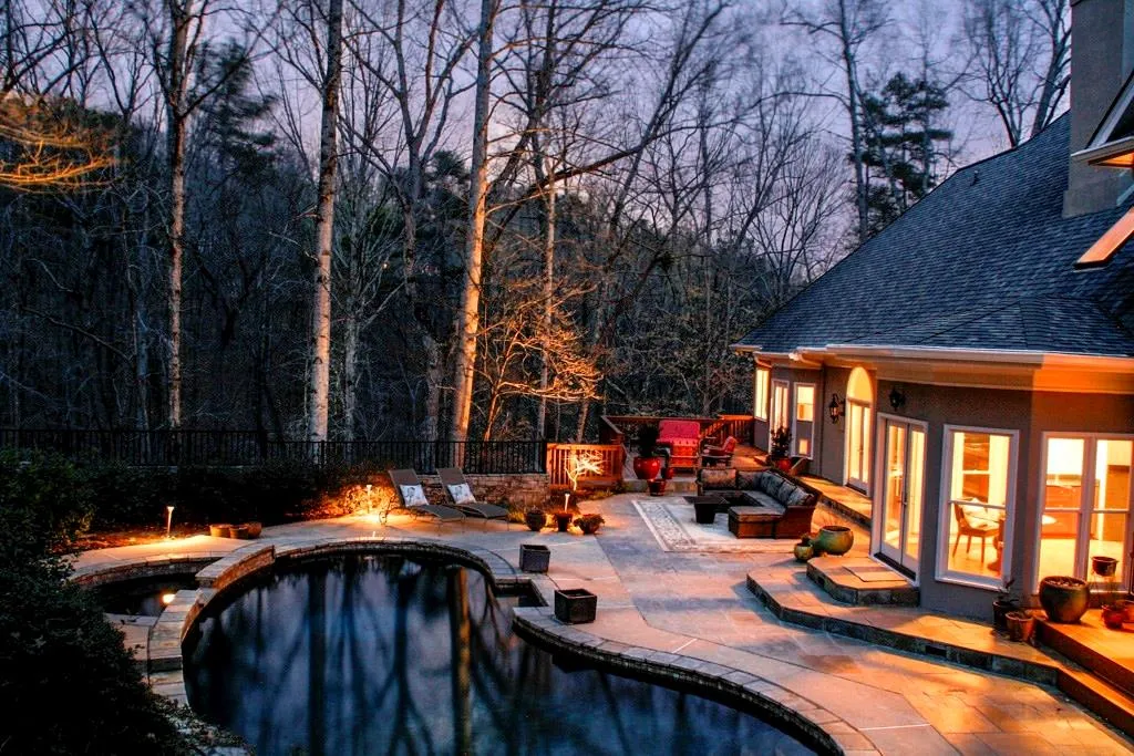 9 Wildwood Valley, Sandy Springs, Georgia 30350, 5 Bedrooms Bedrooms, ,4 BathroomsBathrooms,Residential,Sold,9 Wildwood Valley,5683271